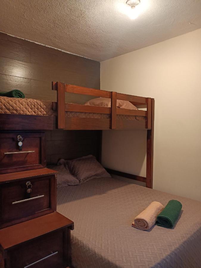 Budget Hostel Guatemala Eksteriør bilde